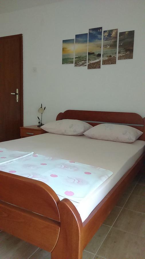 Dom Za Odmor J&S Apartment Sutomore Exterior foto